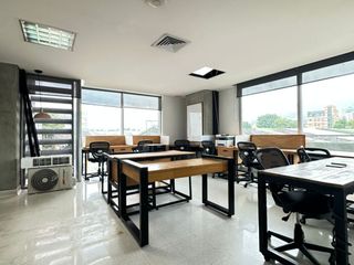 Foto 2 de Adquiere Oficina Central Mayorista de Antioquia