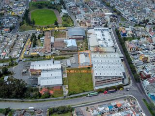 Foto 1 de Venta bodega Carcelén, Sector Mastodontes – Quito