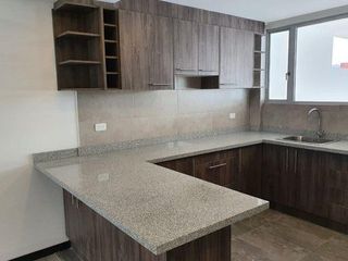 Foto 4 de Hermoso departamento En Mastodontes Carcelen