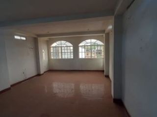 Foto 7 de Venta de casa con local comercial - Jipijapa