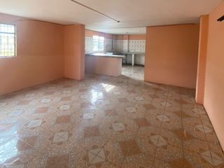 Foto 3 de Venta Galpón con vivienda, sector Guamaní – Quito