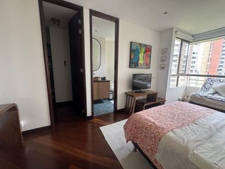 Foto 27 de Venta-Espectacular Apartamento en Poblado - Las Lomas No. 2, Medellín