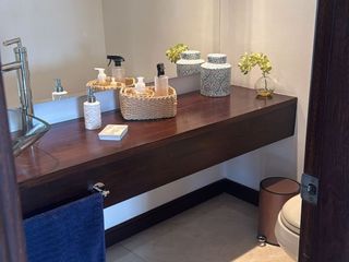 Foto 13 de Venta-Espectacular Apartamento en Poblado - Las Lomas No. 2, Medellín