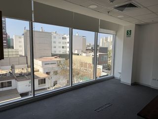 Foto 9 de Excelente Oficina en Alquiler Amoblada en Magdalena