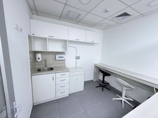 Foto 11 de Excelente Oficina en Alquiler Amoblada en Magdalena