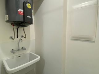 Foto 11 de Venta de moderno departamento frente al parque Bollar