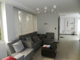Foto 4 de RENTO CASA GRANDE EN LLANO GRANDE