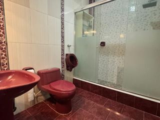 Foto 8 de ¡GRAN OPORTUNIDAD! CASA DE 3 PISOS EN INDEPENDENCIA – UBICACIÓN ESTRATÉGICA
