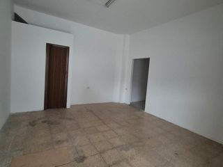 Foto 3 de Local Comercial en Alquiler en Cdla El Condor, Avenida Principal, Norte de Guayaquil.