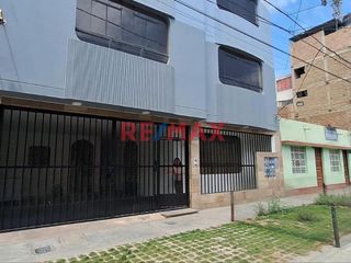 Foto 8 de Vendo Departamento 2Do Piso En Calle Huascar Con Av. Los Incas Ao 50.70