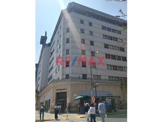 Foto 1 de Alquiler De Departamento/Oficina En El Centro De Lima