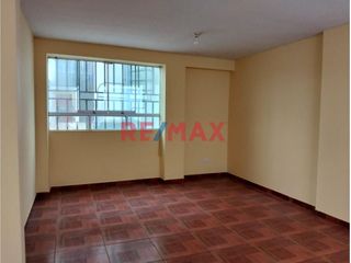 Foto 1 de Venta de Departamento 4to Piso en San Juan de Miraflores