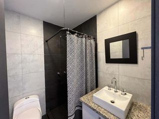 Foto 10 de Renta Quito Tenis suite más estudio  con balcón de 2 habitaciones Pet friendly