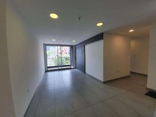 Foto 6 de Renta Quito Tenis suite más estudio  con balcón de 2 habitaciones Pet friendly