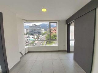 Foto 7 de Renta Quito Tenis suite más estudio  con balcón de 2 habitaciones Pet friendly