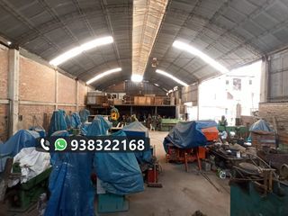 Foto 2 de ALQUILER LOCAL COMERCIAL INDUSTRIAL SJL 1355m2 ó 688m2 CERCA AL TREN ELECTRICO
