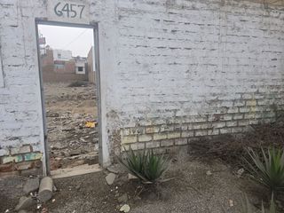 Foto 5 de Terreno Comercial de 1377 m² con frente de 20 Ml. en Avenida - Los Olivos