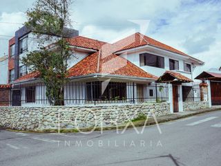 Foto 1 de Casa en Venta, Sector Coliseo Mayor, Cuenca