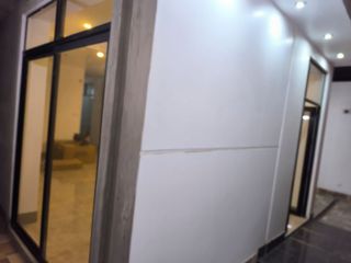 Foto 5 de Primer piso en alquiler urb. Abogados