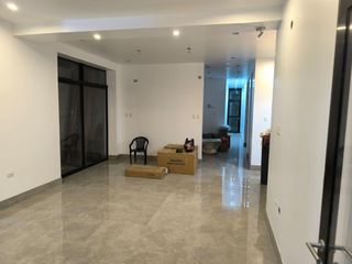 Foto 9 de Primer piso en alquiler urb. Abogados