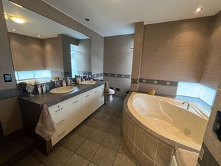 Foto 23 de Exclusiva Casa en Venta en Urb. Rincón de la Planice II Etapa - Pachacamac / Estilo, Confort y Amplitud