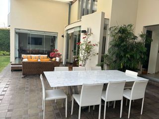 Foto 16 de Exclusiva Casa en Venta en Urb. Rincón de la Planice II Etapa - Pachacamac / Estilo, Confort y Amplitud