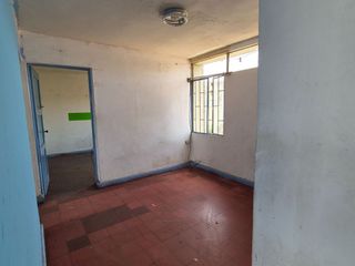 Foto 4 de ¡Tu Nuevo Hogar en el Rímac – Vista al Parque y Precio de Ocasión!
