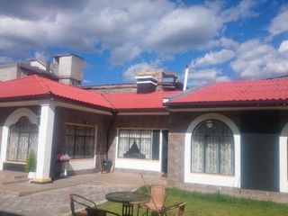 Foto 6 de CASA RENTERA DE VENTA CONOCOTO CON CASA DEPARTAMENTO Y LOCALES COMERCIALES