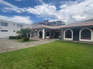 Foto 16 de CASA RENTERA DE VENTA CONOCOTO CON CASA DEPARTAMENTO Y LOCALES COMERCIALES