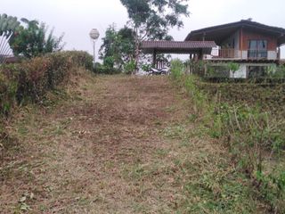 Foto 3 de VENDO TERRENO 1500M2, URB CASCADA AZUL 2, PEDRO V. MALDONADO