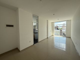 Foto 2 de ALQUILER de Dpto. en Piura | Urb. Miraflores Country Club (3er Piso).