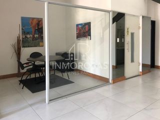 Foto 12 de Vendo Complejo Industrial $1.070.000 Zona Industrial Av. Eloy Alfaro-La Cristianía