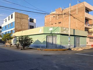 Foto 1 de CASA EN VENTA EN ESQUIN, URB. JORGE CHAVEZ CALLAO, CERCA DE LA AV. TOMAS VALLE Y PACASMAYO