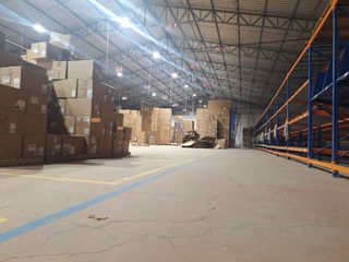 Foto 3 de ARRIENDO GALPON NORTE DE QUITO 3370M2