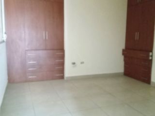 Foto 10 de Departamento de Arriendo,3 habitaciones, Machala -El Oro