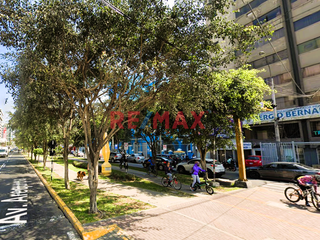 Foto 6 de CASA CÉNTRICA EN SANTA BEATRIZ | CERCA AL PARQUE DE LAS AGUAS | A UN PASO DE LA AV. AREQUIPA Y PETTIT THOUARS