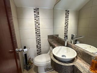 Foto 3 de CASA DE VENTA EN SAMBORONDON 4 DORMITORIOS