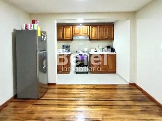 Foto 41 de Casa Comercial Remodelada Calle Sangurima