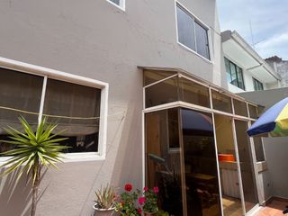 Foto 8 de CASA DE VENTA, Sector Narancay C1480