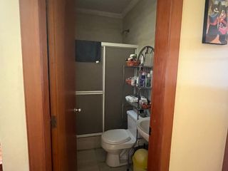 Foto 14 de CASA DE VENTA, Sector Narancay C1480