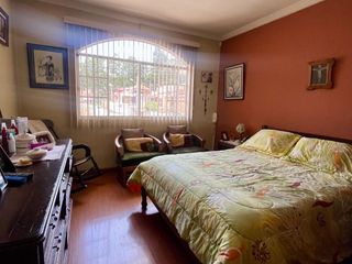 Foto 17 de CASA DE VENTA, Sector Narancay C1480