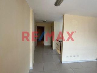 Foto 9 de ¡Alquiler De Oficina Dúplex En Excelente Ubicación!