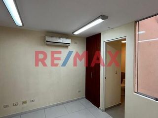 Foto 10 de ¡Alquiler De Oficina Dúplex En Excelente Ubicación!
