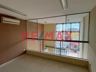 Foto 5 de ¡Alquiler De Oficina Dúplex En Excelente Ubicación!
