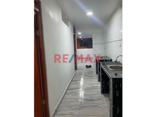 Foto 10 de Venta de Departamento en Smp - 2 Hab + 1baño