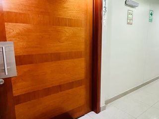 Foto 9 de ALQUILO VENDO OFICINA PREMIUM EQUIPADA  SURQUILLO LIMITE SAN ISIDRO