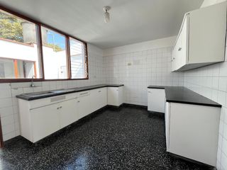 Foto 8 de 🤩 Linda casa en Condominio con chalet independiente extra, frente a la UPC Monterrico