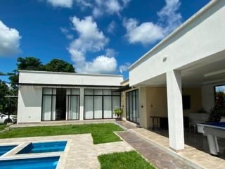 Foto 3 de FN11 VENDEMOS HERMOSA Y CÓMODA CASA CAMPESTRE LA IBERIA