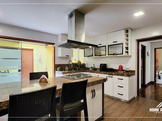 Foto 16 de BARRANCO - OPORTUNIDAD VENTA DE CASA LIMITE MIRAFLORES
