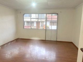 Foto 16 de Casa en venta, rentera y residencial, de tres departamentos, sector Otorongo